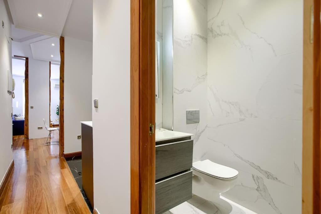 Cozy Flat In The Center Of Madrid-Comend-3-De Zewnętrze zdjęcie