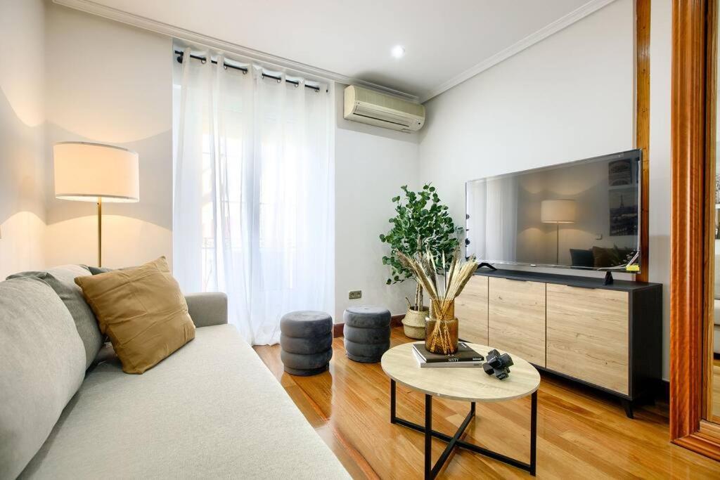 Cozy Flat In The Center Of Madrid-Comend-3-De Zewnętrze zdjęcie