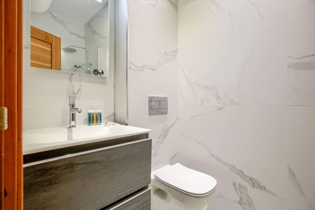 Cozy Flat In The Center Of Madrid-Comend-3-De Zewnętrze zdjęcie